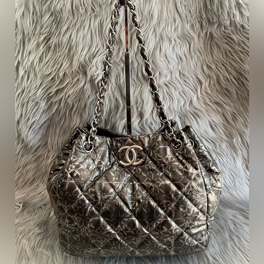 EUC CHANEL Rock in Moscow Accordion Tote Quilted Printed Nylon Bag